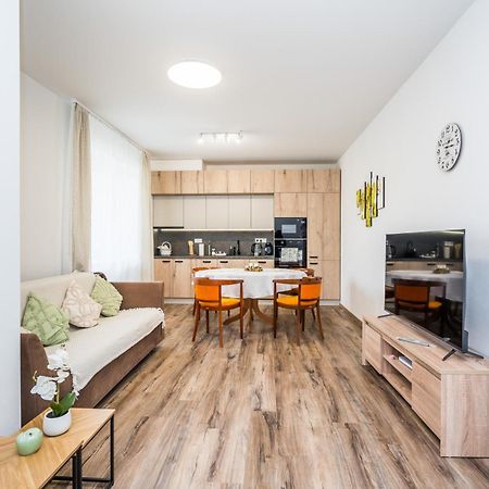 Appartement Perla Hradce 103 à Hradec Králové Extérieur photo