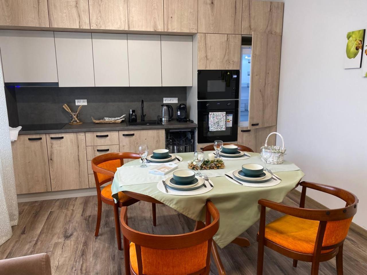 Appartement Perla Hradce 103 à Hradec Králové Extérieur photo