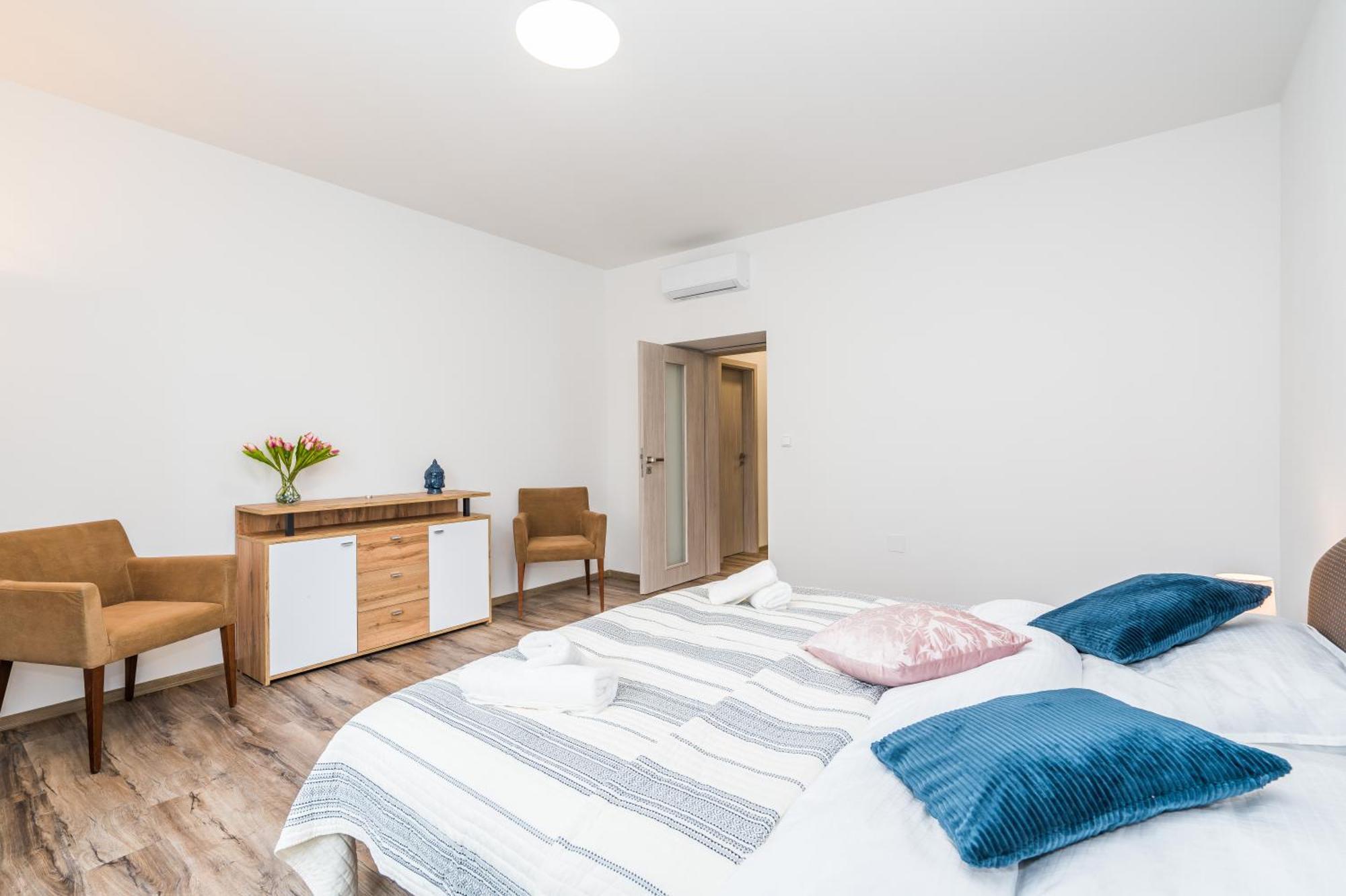 Appartement Perla Hradce 103 à Hradec Králové Extérieur photo
