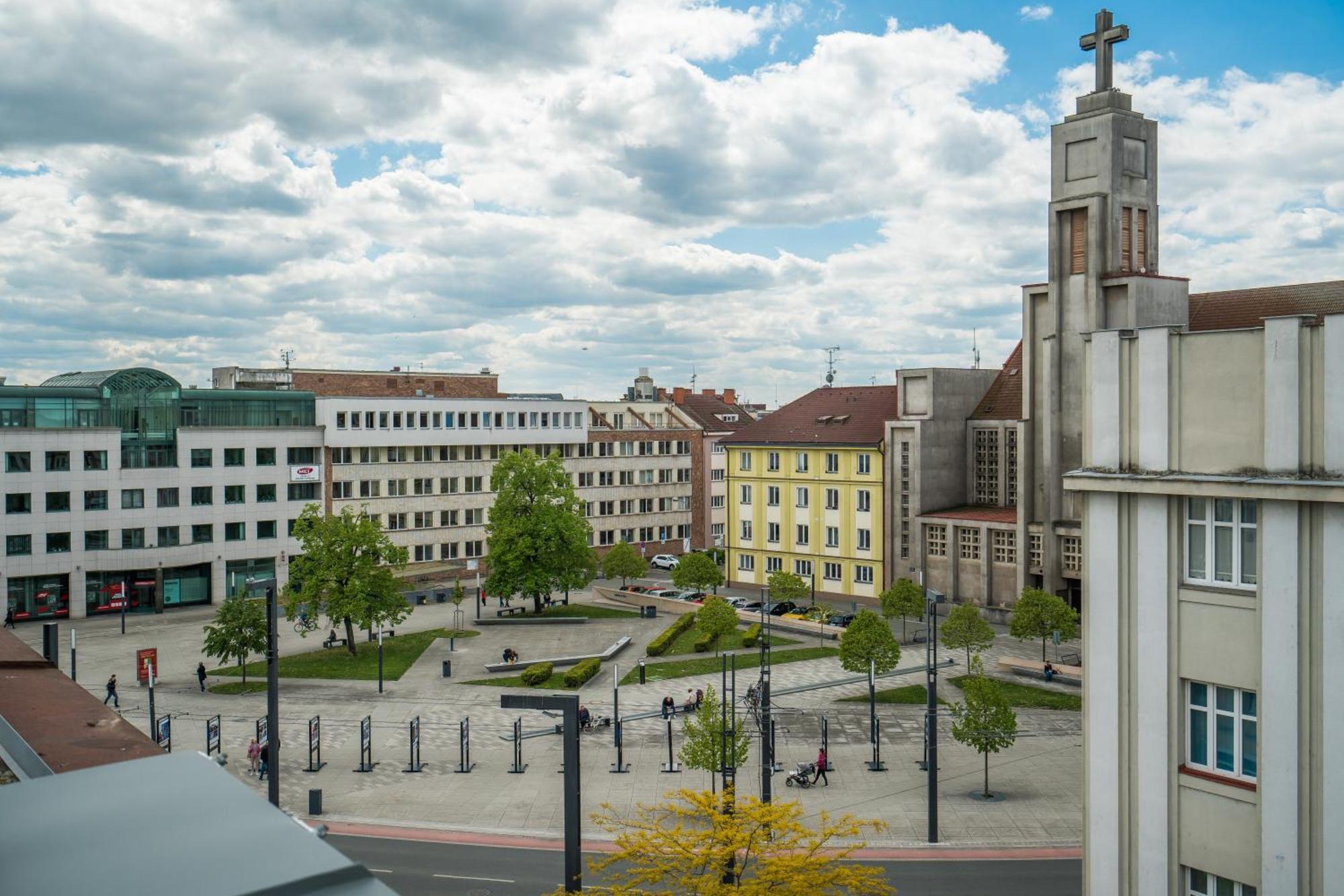 Appartement Perla Hradce 103 à Hradec Králové Extérieur photo